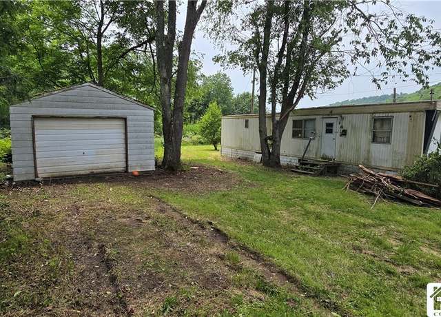 Property at 137 Dean St, Bolivar, NY 14715