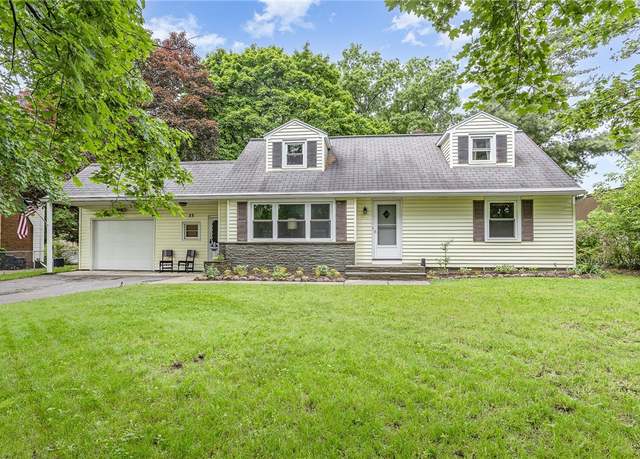 Property at 33 Fox Meadow Rd, Greece, NY 14626, 3 beds, 2 baths