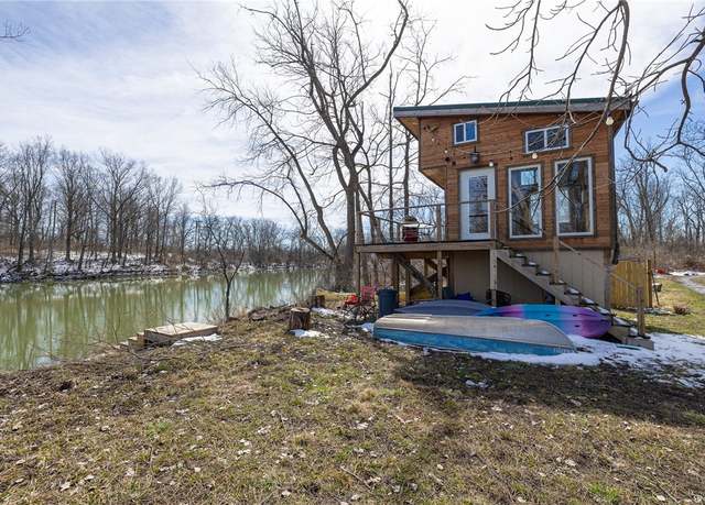 Property at 110 Weidner Rd, Rochester, NY 14624, 3 beds, 2 baths