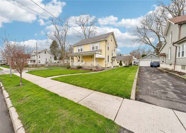 Property at 41 Union St, Batavia-city, NY 14020, 3 beds, 1 bath