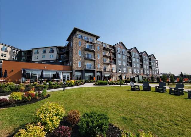 Property at 205 Lakeshore Dr #520, Canandaigua-city, NY 14424, 2 beds, 1 bath