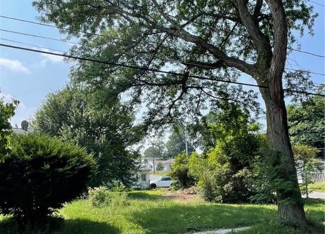 Property at 147 Perinton St, Rochester, NY 14615