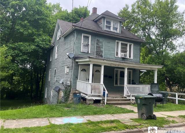 Property at 163 Barrows St, Jamestown, NY 14701, 6 beds, 3 baths