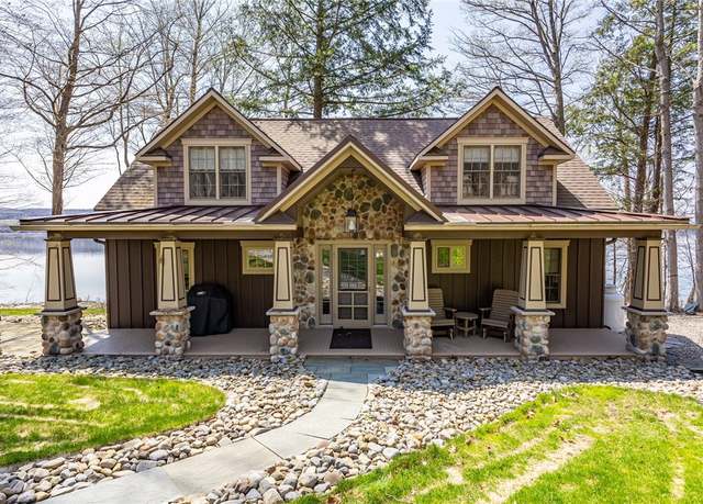 Property at 1691 Littlehales Ln, Spafford, NY 13152, 4 beds, 2 baths