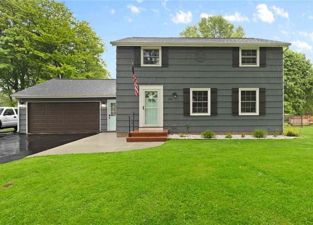 Property at 218 Champion Ave, Webster, NY 14580, 3 beds, 1.5 baths