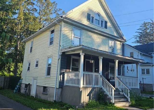 Property at 179 Telyea St, Canandaigua City, NY 14424, 4 beds, 1.5 baths