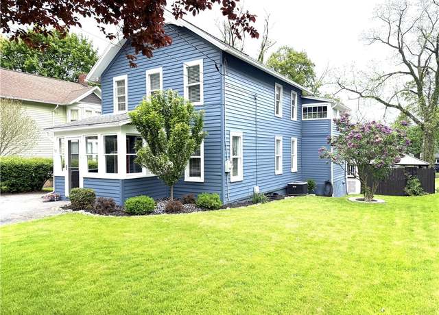 Property at 117 Oak St, Geneva City, NY 14456, 3 beds, 1.5 baths