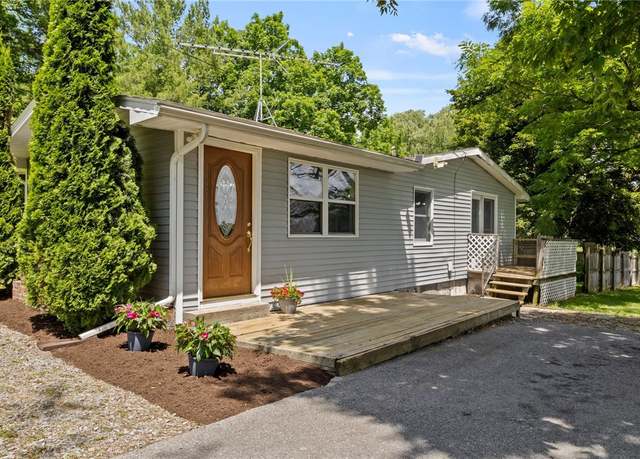 Property at 6286 Fisher Hill Rd, Canandaigua Town, NY 14424, 3 beds, 1 bath