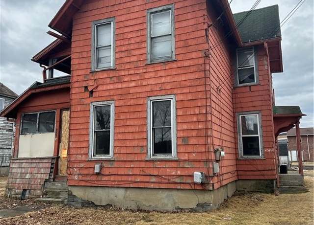 Property at 457 High St, Elmira-city, NY 14901, 6 beds, 2 baths