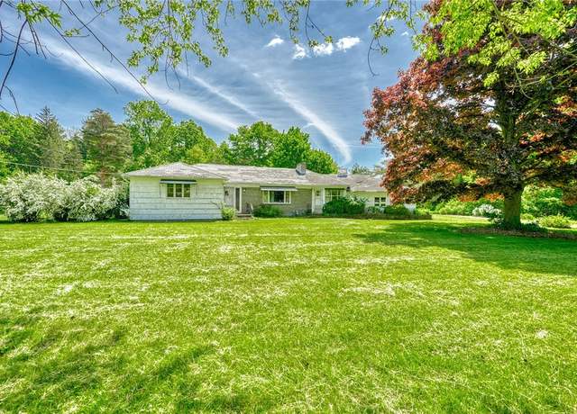 Property at 492 Drumm Rd, Webster, NY 14580, 2 beds, 2 baths