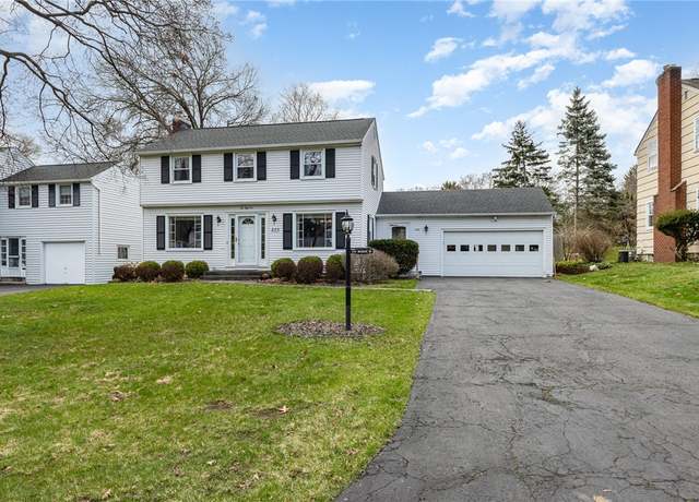 Property at 255 Belmeade Rd, Irondequoit, NY 14617, 4 beds, 2.5 baths