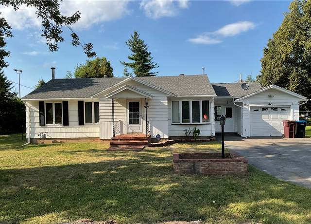 Property at 1728 Brooks Ave, Gates, NY 14624, 3 beds, 1.5 baths