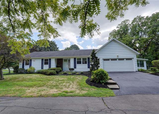 Property at 13 Tree Brook Dr, Penfield, NY 14625, 3 beds, 2.5 baths