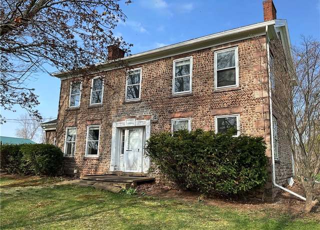 Property at 3544 Hurd Rd, Murray, NY 14470, 4 beds, 2.5 baths
