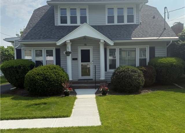 Property at 16 Cobbles E, Elmira, NY 14905, 4 beds, 2.5 baths