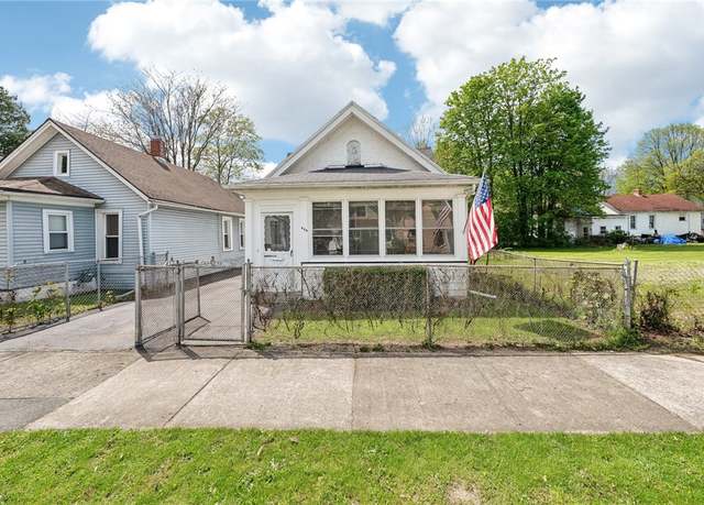 Property at 259 Seward St, Rochester, NY 14608, 3 beds, 1 bath
