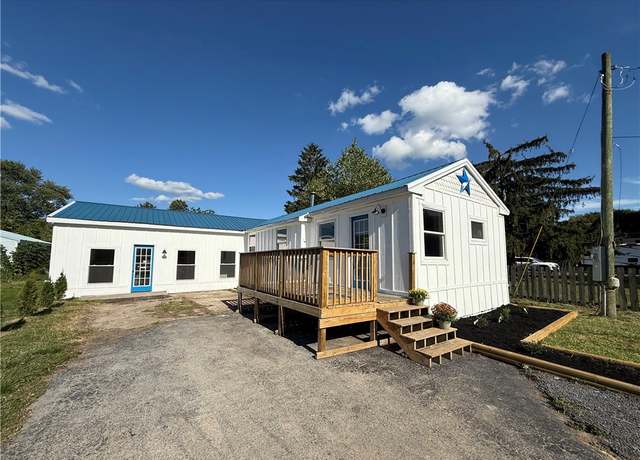 Property at 3021 Seneca Blvd, Waterloo, NY 13165, 3 beds, 1 bath