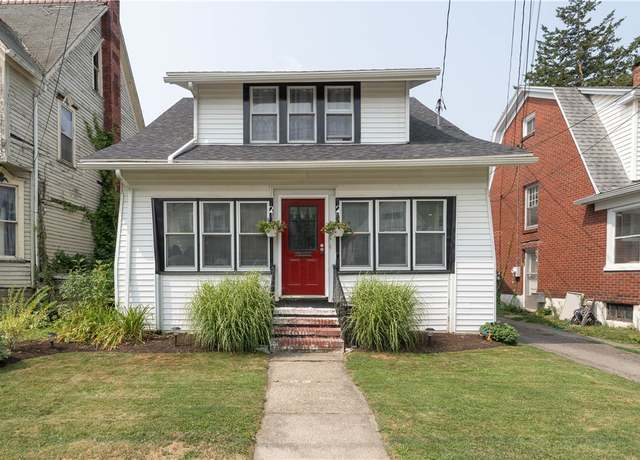 Property at 25 E Main St, Hornell, NY 14843, 3 beds, 1 bath