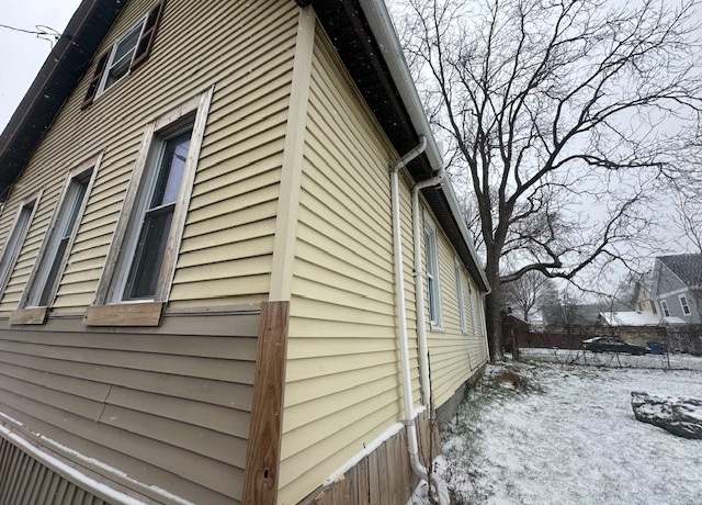 Property at 183 Clifford Ave, Rochester, NY 14621, 3 beds, 1 bath