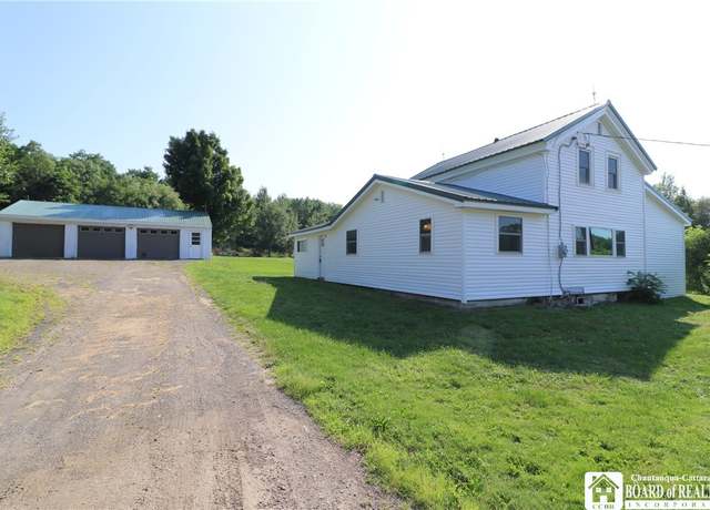 Property at 2991 Whitaker Rd, Sheridan, NY 14063, 4 beds, 2.5 baths