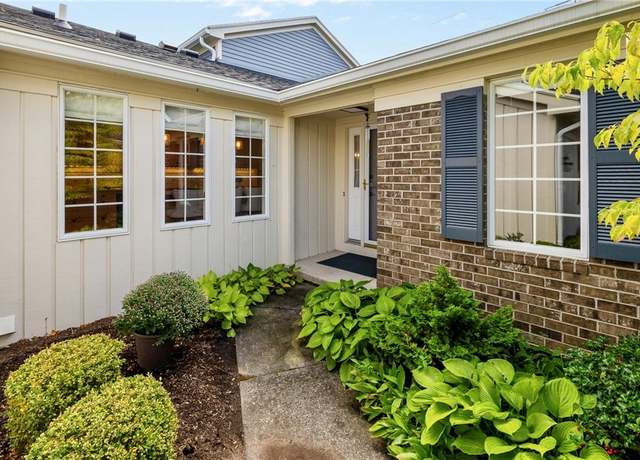 Property at 99 Creek Rdg, Pittsford, NY 14534, 2 beds, 2 baths