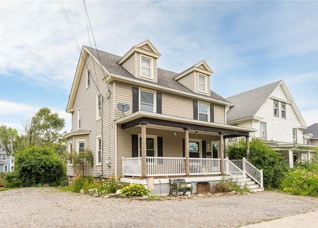 Property at 220 West Ave, Canandaigua City, NY 14424, 4 beds, 1 bath