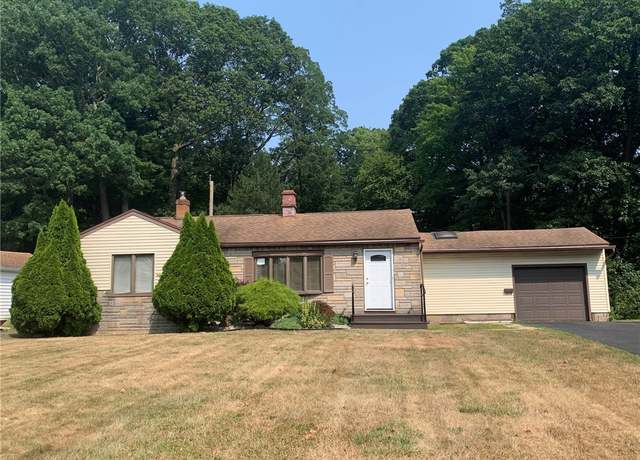 Property at 118 Valley Crest Rd, Greece, NY 14616, 3 beds, 1.5 baths