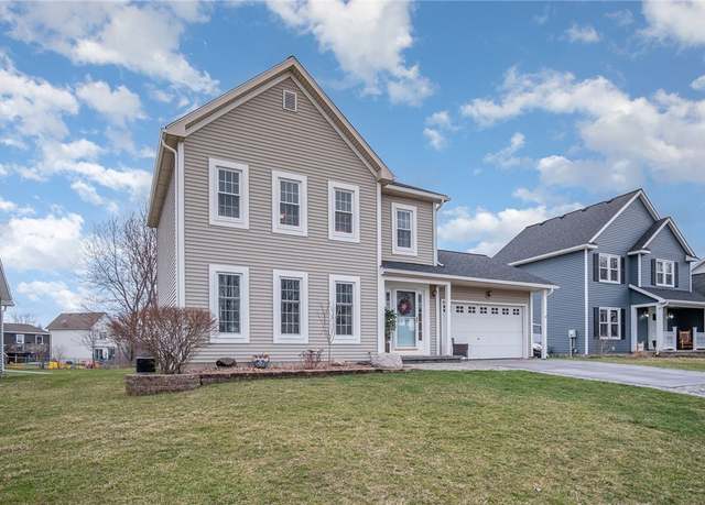 Property at 5778 Oatfield Dr, Farmington, NY 14425, 3 beds, 1.5 baths