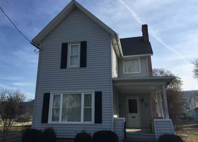 Property at 102 Horseheads Blvd, Elmira, NY 14903, 3 beds, 2 baths