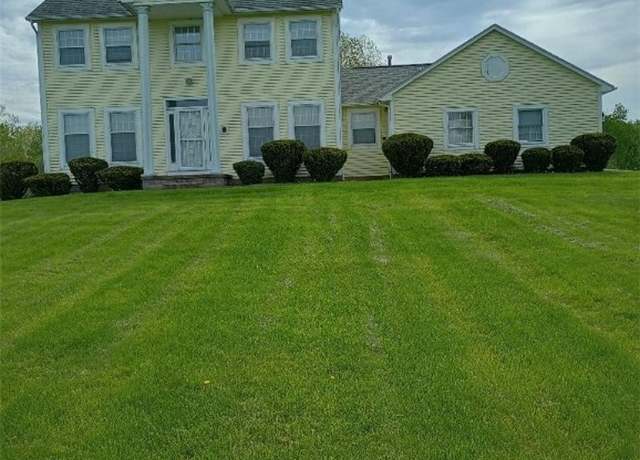 Property at 6082 Lincoln Rd, Ontario, NY 14519, 4 beds, 2.5 baths