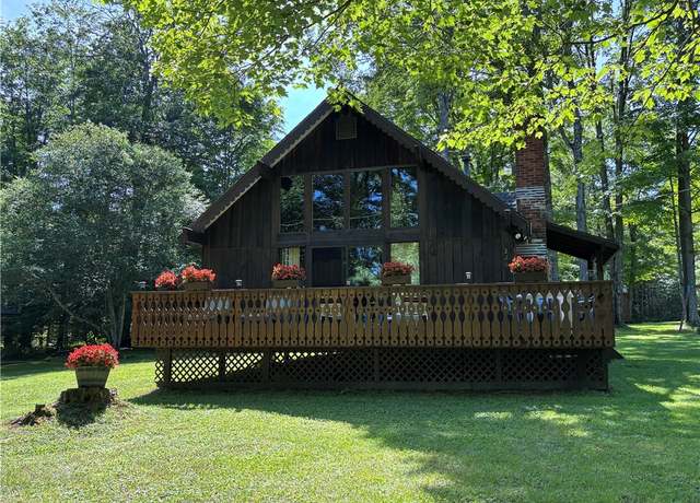 Property at 226 Collins Rd, Lafayette, PA 16738, 4 beds, 1 bath