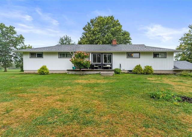 Property at 621 Manitou Rd, Parma, NY 14468, 4 beds, 3 baths