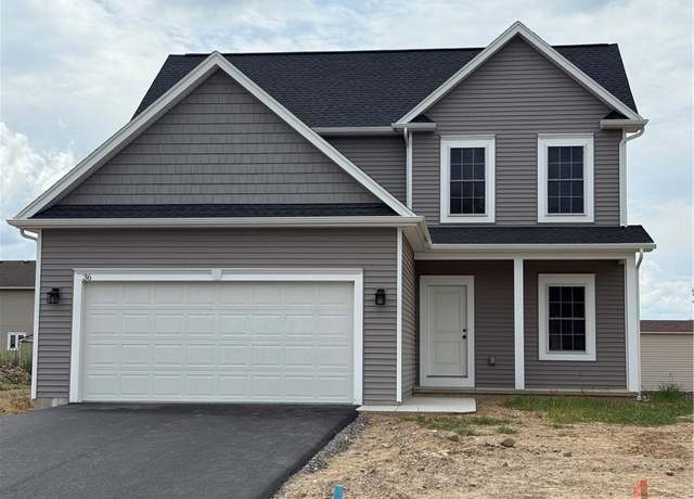 Property at 36 Kaye Park Ter, Gates, NY 14625, 3 beds, 2.5 baths