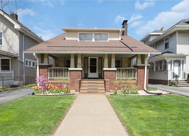Property at 604 Arnett Blvd, Rochester, NY 14619, 3 beds, 1.5 baths
