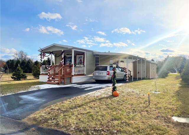 Property at 1021 #56 Waterloo-geneva, Waterloo, NY 13165, 2 beds, 1 bath