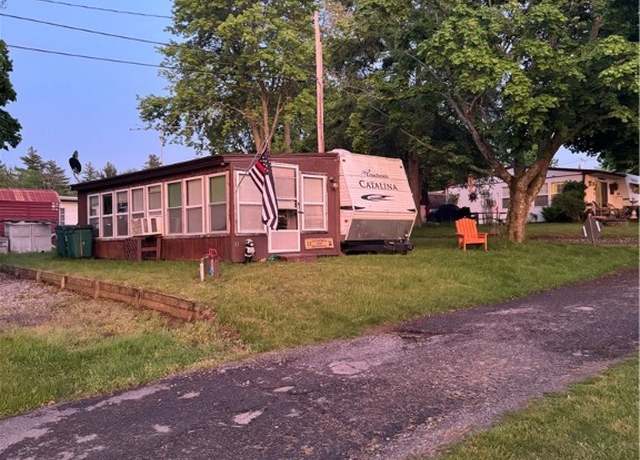 Property at 7945 Lake Rd #33, Sodus, NY 14555, 1 bed, 1 bath