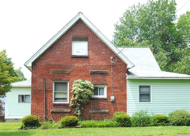 Property at 16 Chestnut St, Mt Jewett Boro, PA 16740, 3 beds, 1 bath