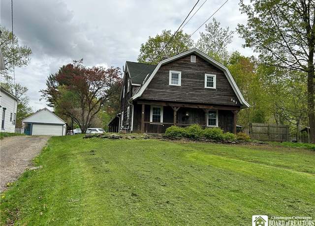 Property at 167 E Main St, Concord, NY 14141, 5 beds, 2 baths