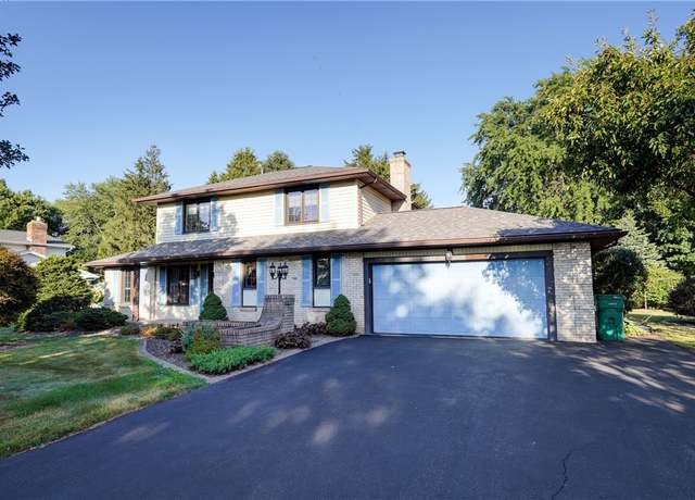 Property at 42 Sherwood Dr, Clarkson, NY 14420, 4 beds, 2.5 baths