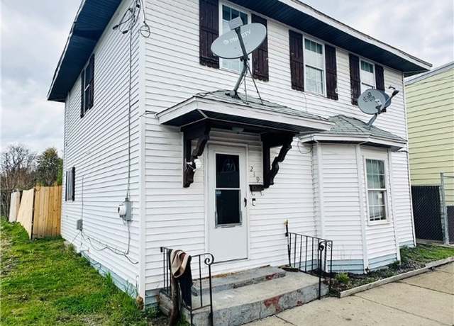 Property at 219 E 7th St, Elmira-city, NY 14901, 4 beds, 2.5 baths