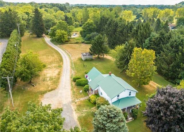 Property at 860 Peirson Ave, Arcadia, NY 14513, 9 beds, 4 baths