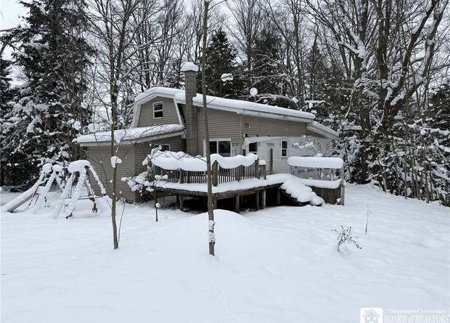 Property at 3173 Reservoir Rd, Randolph, NY 14772, 2 beds