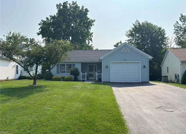 Property at 31 College Greene Dr, Chili, NY 14514, 2 beds, 2 baths
