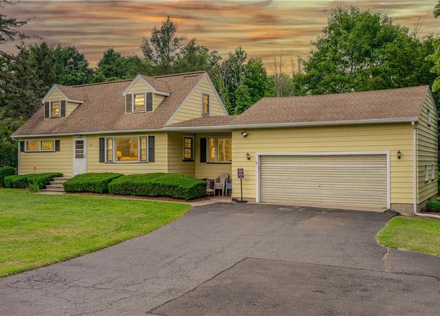 Property at 2412 Spencerport Rd, Ogden, NY 14559, 4 beds, 1.5 baths