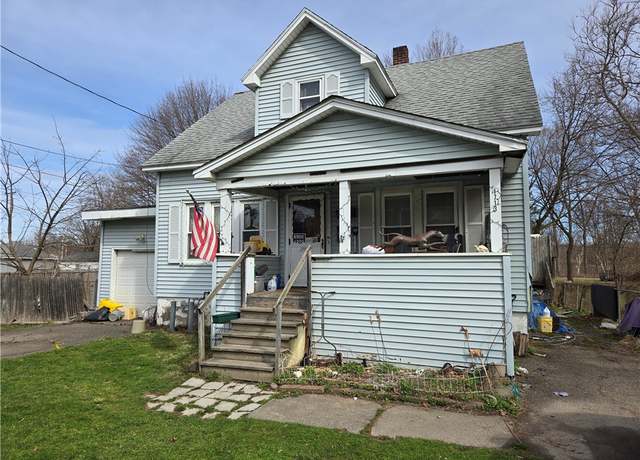 Property at 1713 Vestal Rd, Vestal, NY 13850, 5 beds, 1.5 baths