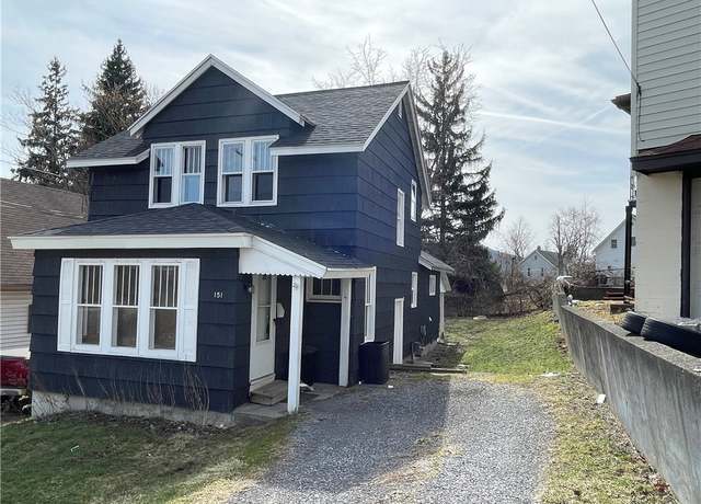 Property at 151 Mill St, Bradford-city, PA 16701, 4 beds, 1.5 baths