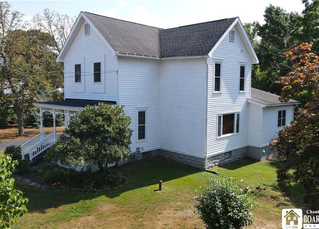 Property at 21 Hanover St, Hanover, NY 14136, 4 beds, 2 baths