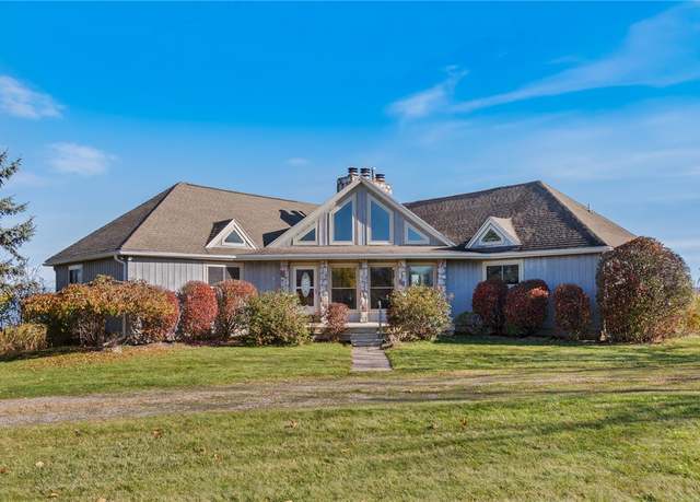 Property at 17 Bay Vw, Geneva-town, NY 14456, 6 beds, 4 baths