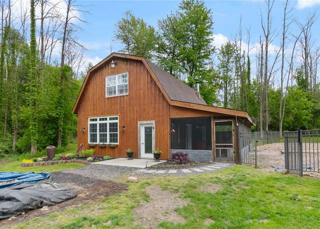 Property at 7698 Ridge Rd, Sodus, NY 14551, 2 beds, 2 baths