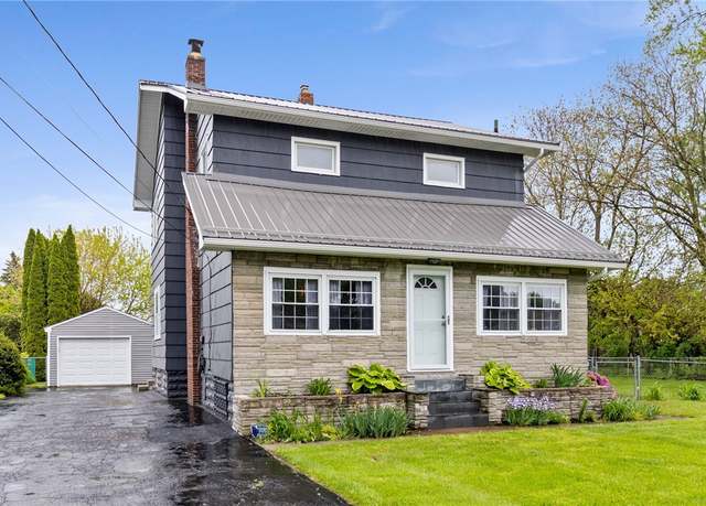 Property at 1964 Portland Ave, Irondequoit, NY 14617, 4 beds, 1.5 baths